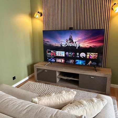 Sweet And Comfy In Hyper City Center With Netflix, Prime And Disney Plus Included Noisy-le-Grand Buitenkant foto